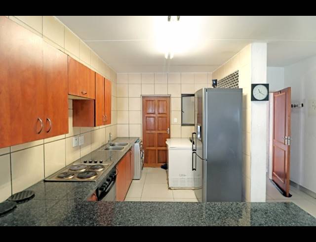 2 BEDROOM APARTMENT FOR SALE IN NORTHGATE